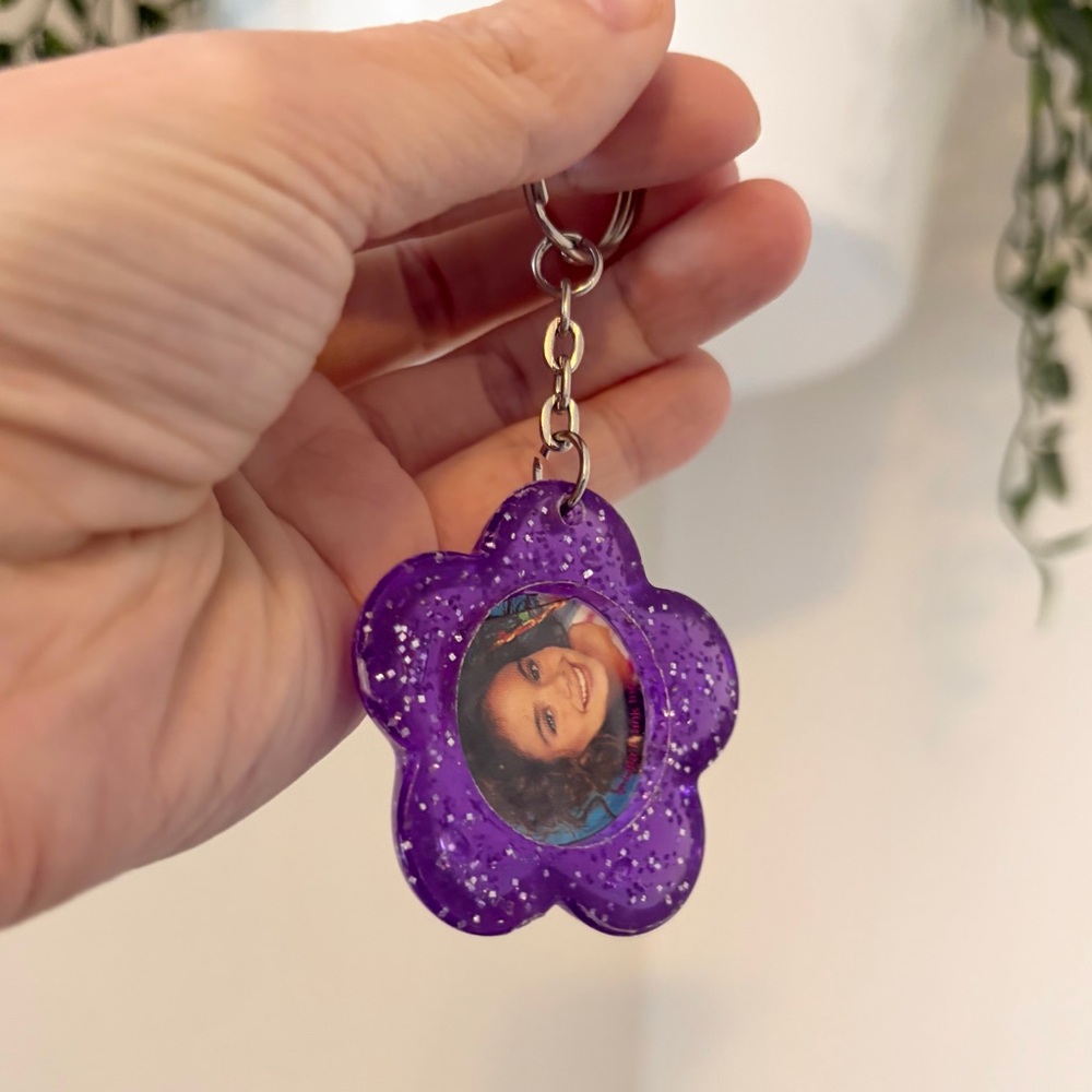 Vtg Lisa Frank Purple Glitter Flower Picture Frame/Mirror Keychain - Picture 4 of 5